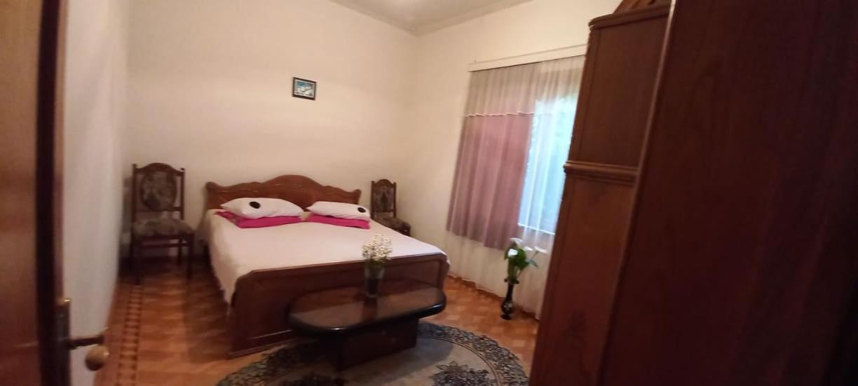 Сибиряк Cchaltubo Exteriér fotografie